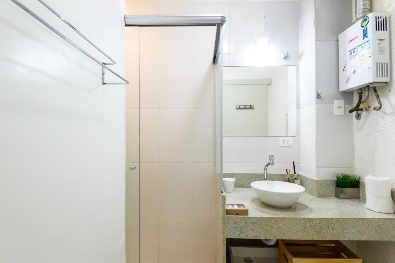 Pineapples CG103 - Apartamento 2 quartos, bem decorado e em ótima localização no Leblon Rio de Janeiro Exterior foto
